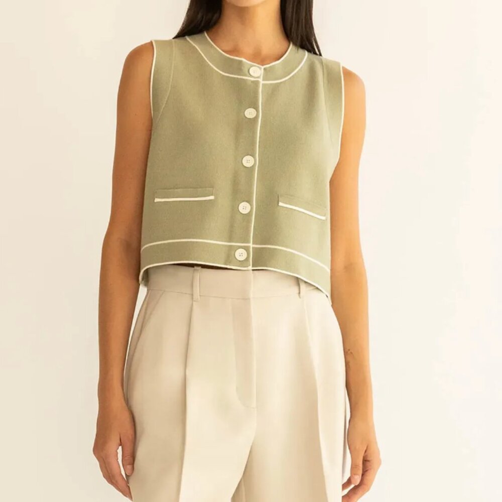 OAK+FORT Button Up Sweater Vest in Tea Cream Size XXS (NWT)